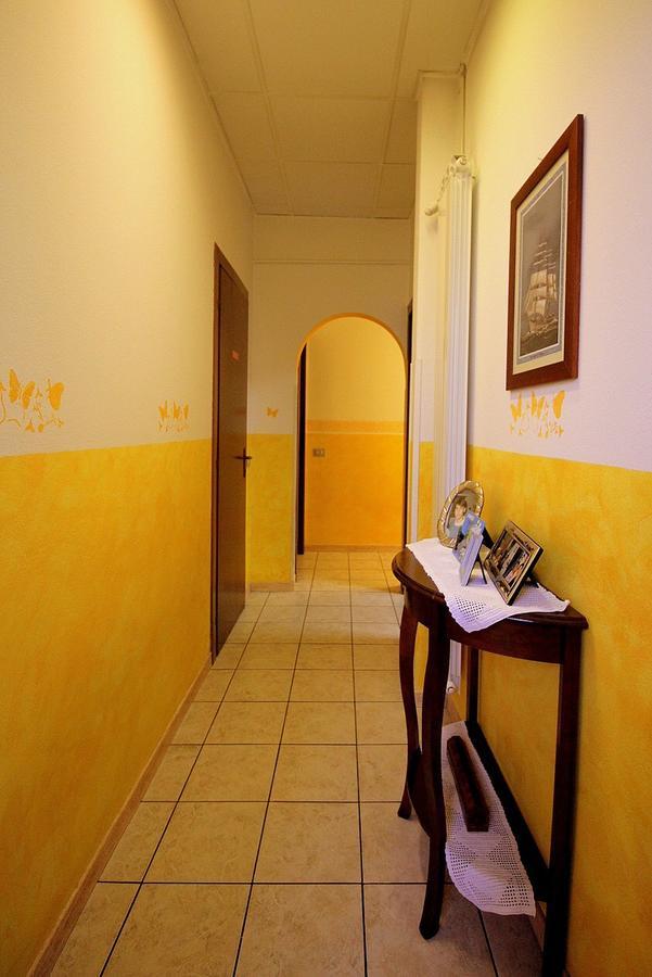 B&B La Casa Nel Parcoセスト・サン・ジョヴァンニ エクステリア 写真