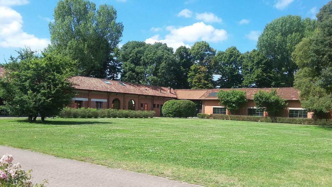 B&B La Casa Nel Parcoセスト・サン・ジョヴァンニ エクステリア 写真